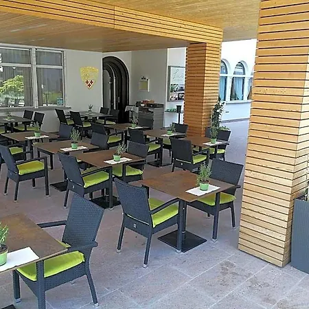 Linde Hotel 4*