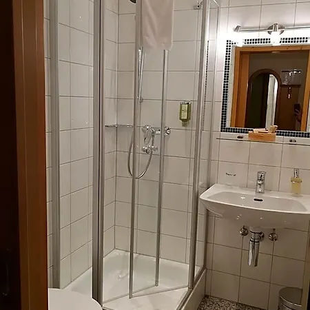 Linde Hotel 4*